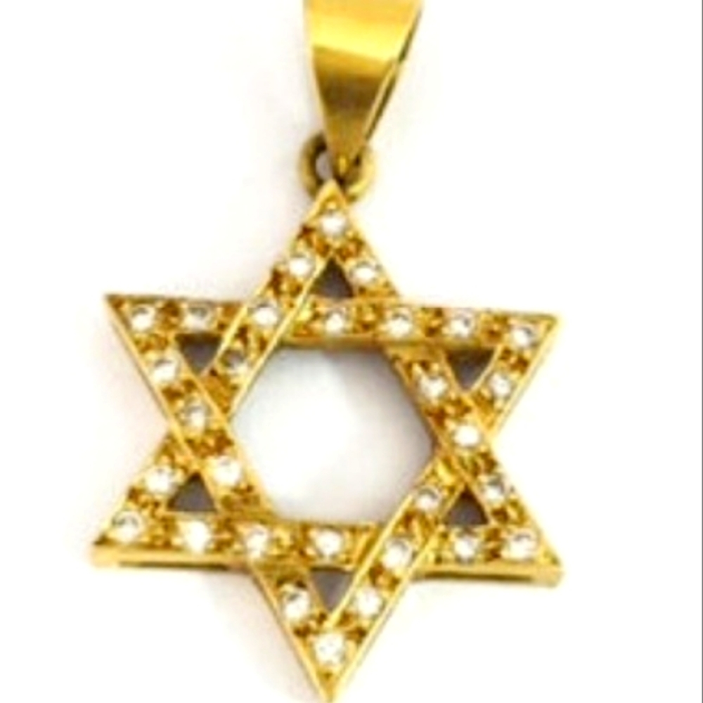 18K Yellow Gold Star of David Diamond Pendant 30 Round Brilliant Diamonds